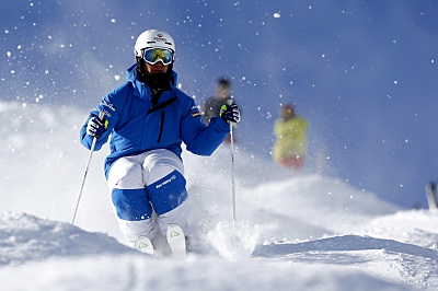 Accéder à Méribel Mottaret avec Agence Saulire - Ski de bosses