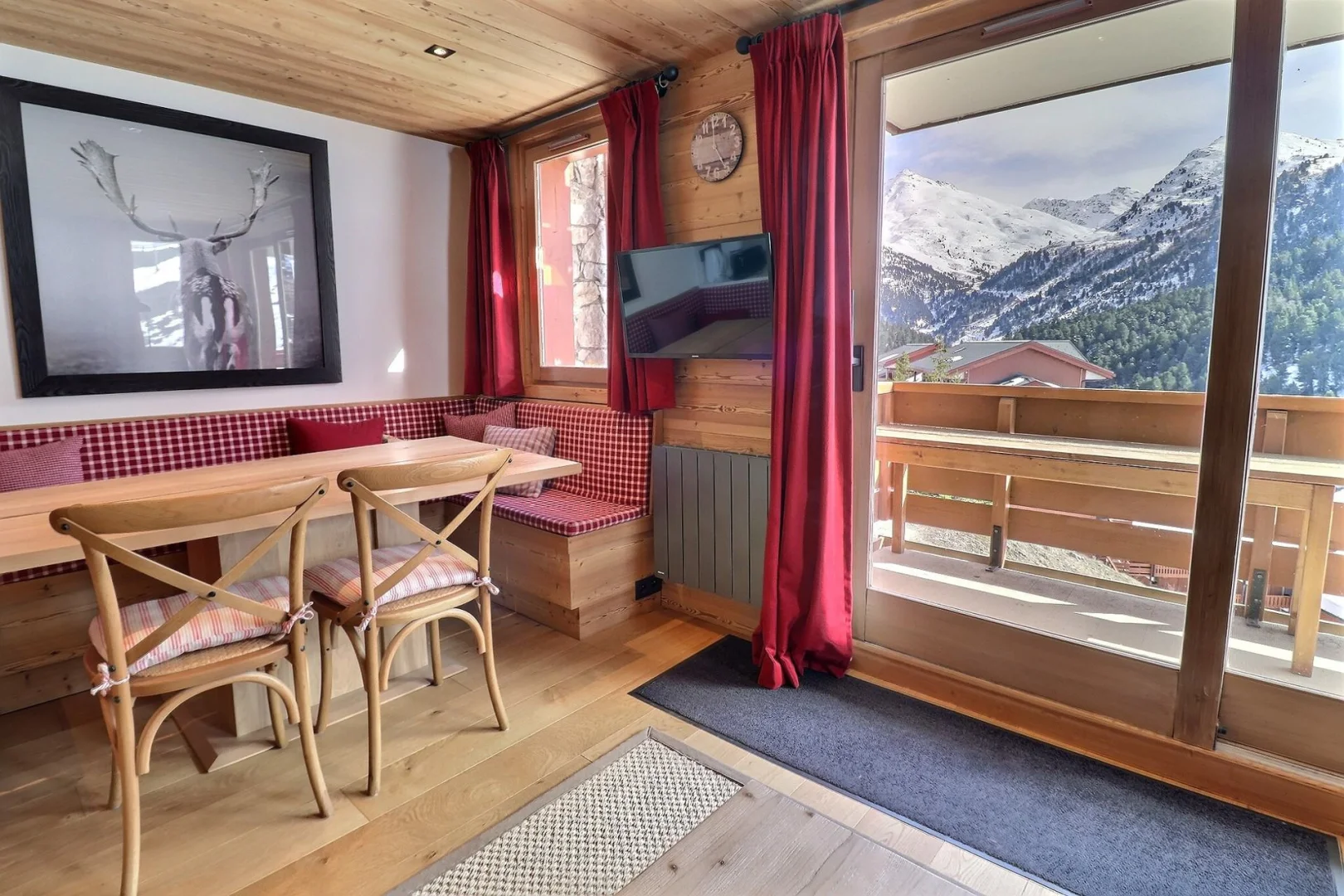 PLA024 / 2 rooms cabin / Méribel / Le Chatelet