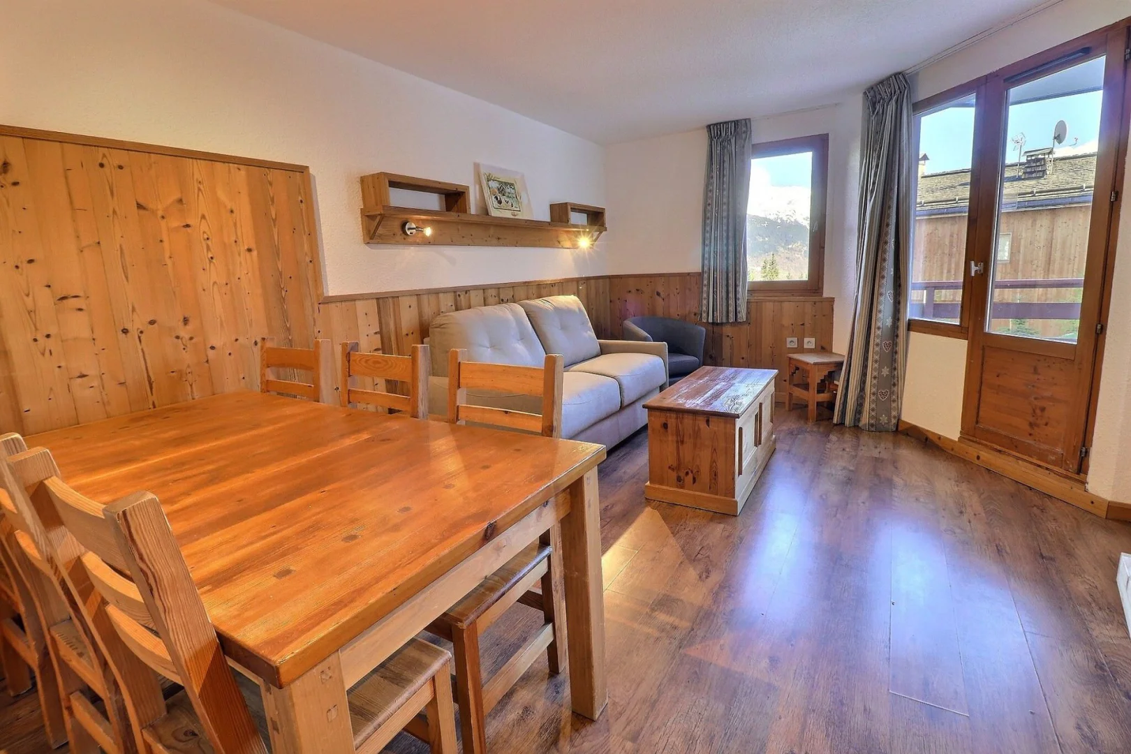 LGB104 / Deux pièces cabine / La Tania / Centre - La Tania