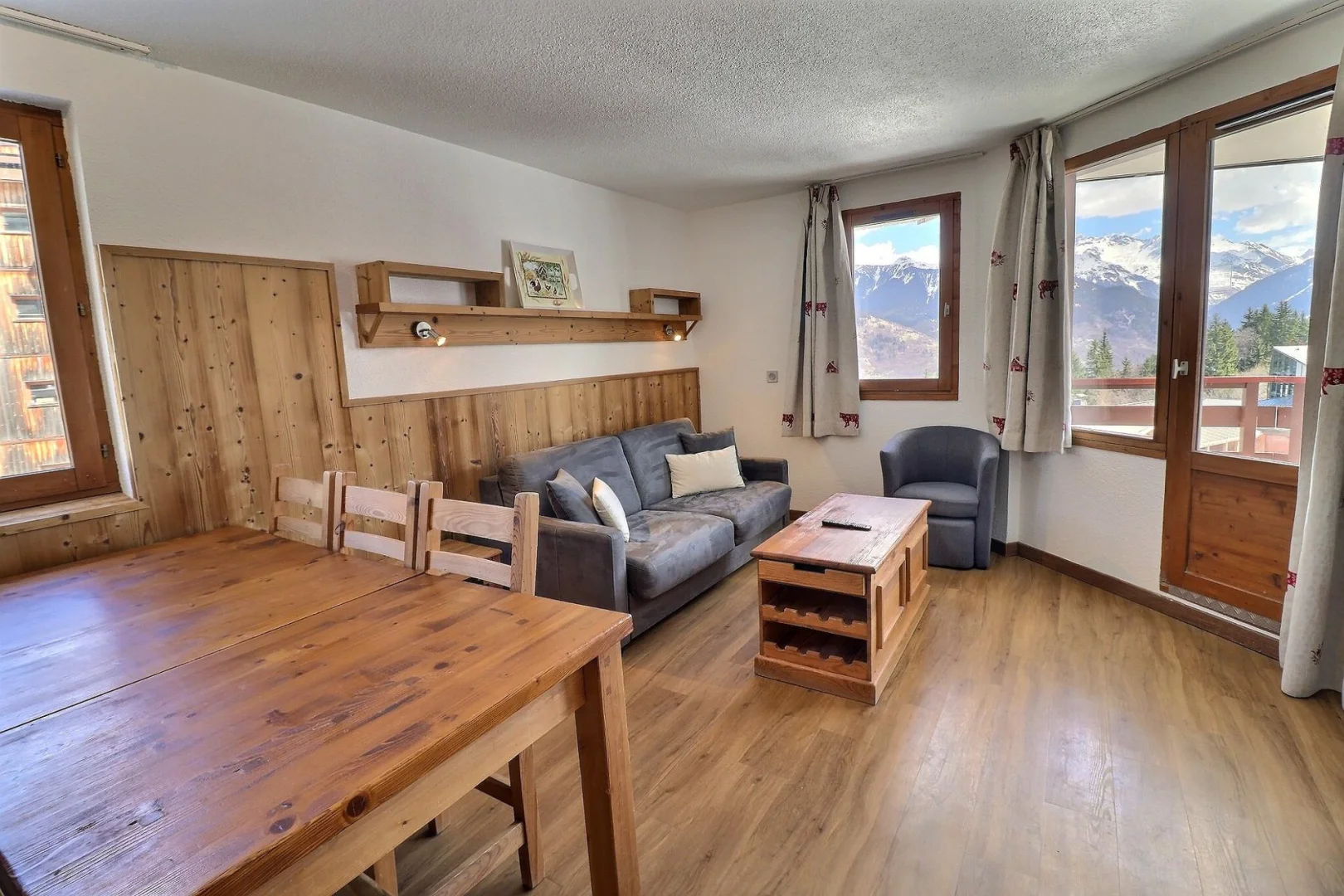 LGB202 / Deux pièces cabine / La Tania / Centre - La Tania