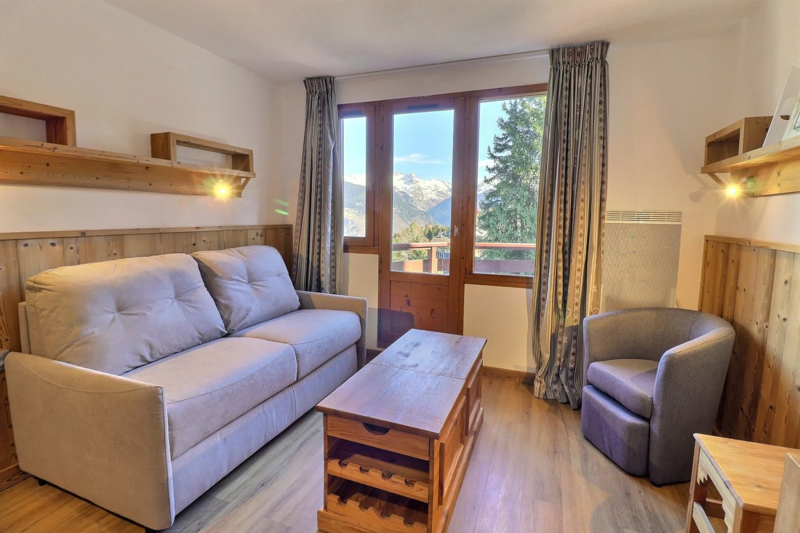 LGB928 / 2 комнаты / La Tania / Centre - La Tania