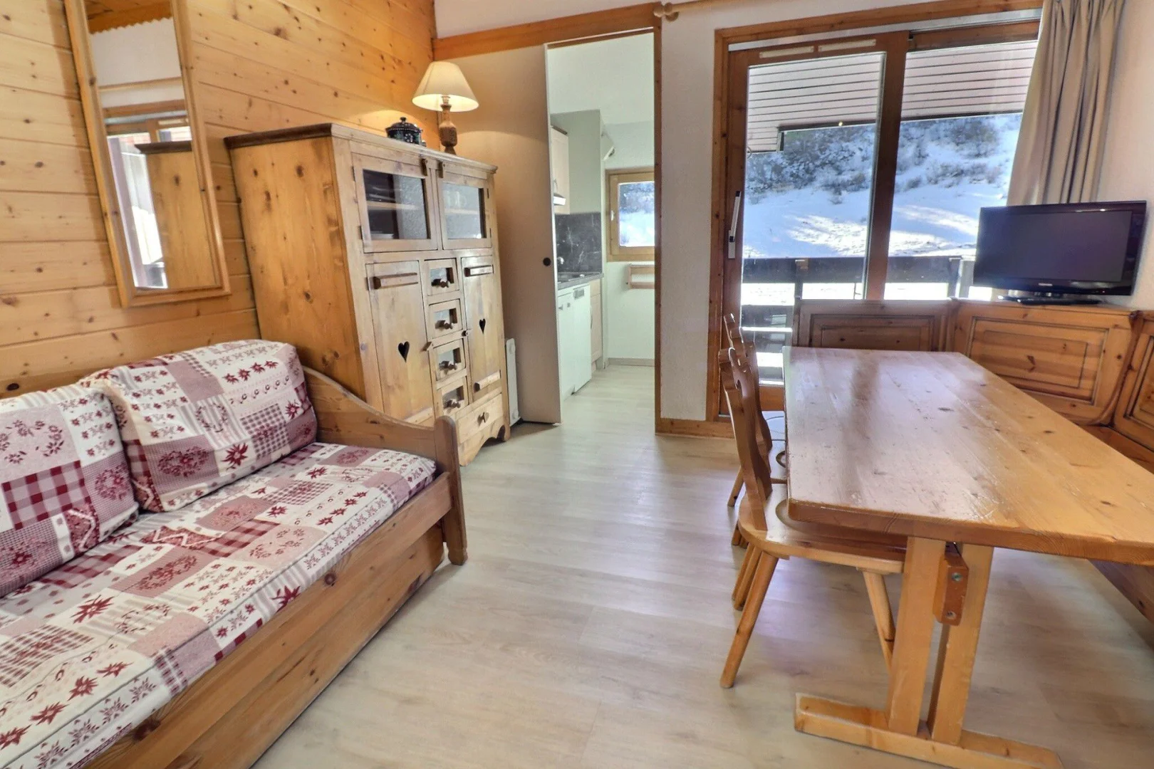 CROD153 / Deux pièces mezzanine / Méribel / Le Hameau